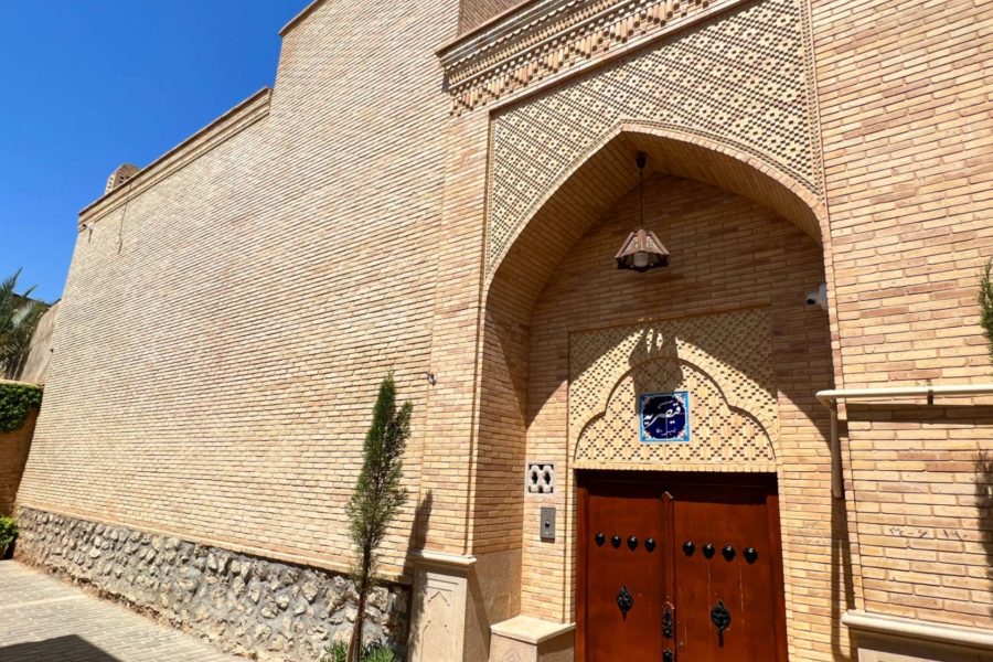 اقامتگاه سنتی قیصریه شیراز